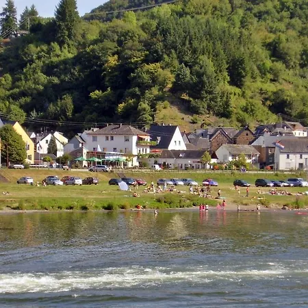 Klemm, /untermosel * Burgen (Mayen-Koblenz)