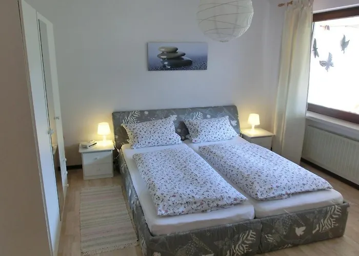 Klemm, /untermosel Apartamento *