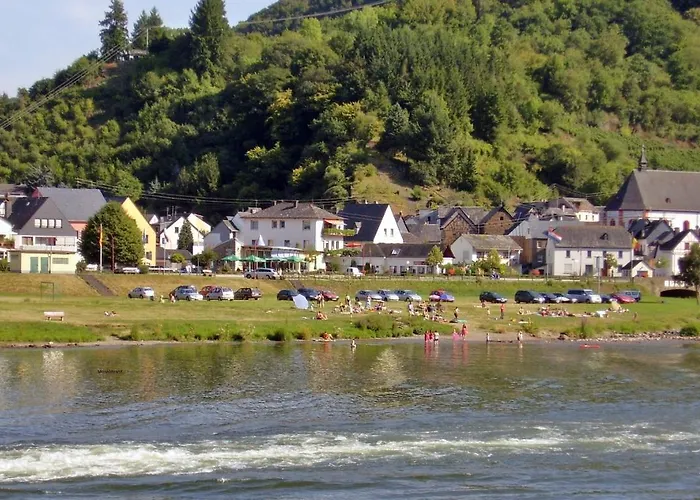 Klemm, /untermosel * Burgen (Mayen-Koblenz)